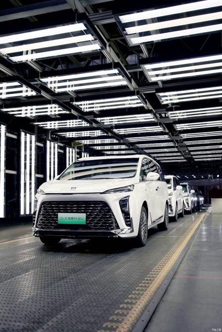 130851117afb2fc1fc7118.jpg image002.jpg