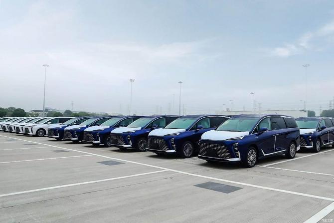 130851144cb56e16ed2400.jpg image001.jpg