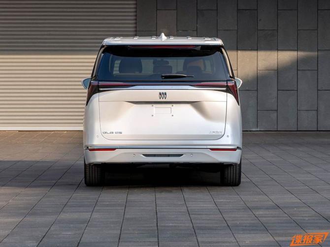 17082008cf336aed004258.jpg image003.jpg