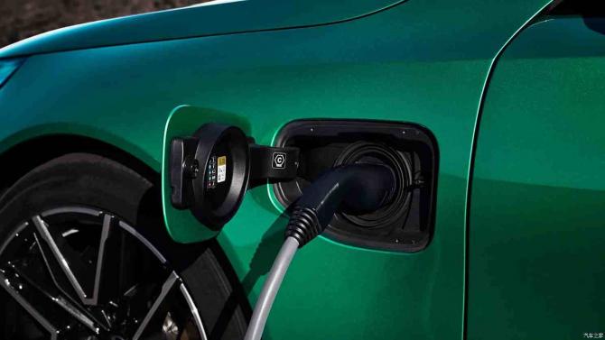 2608462041c7db9eb06649.jpg image015.jpg