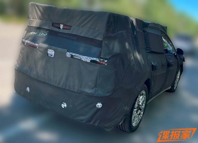 11085148c337326e8b4982.jpg image005.jpg