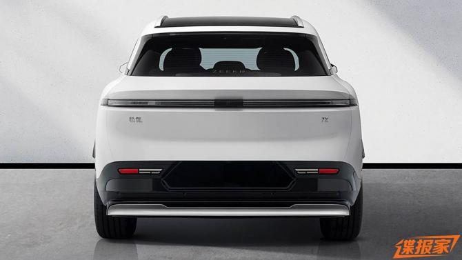 15082811f017f33e5e3332.jpg image002.jpg