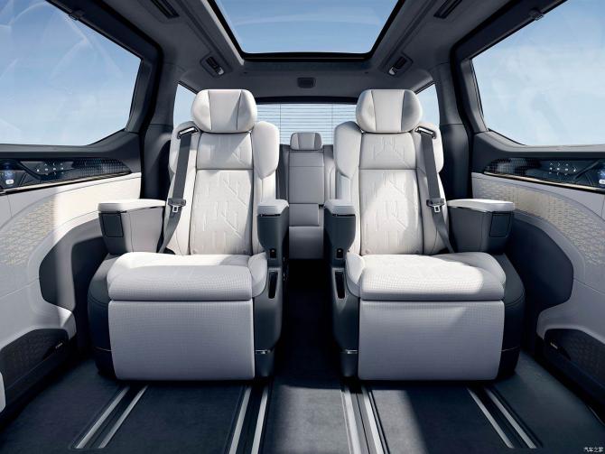 150843174f21ef26244394.jpg image009.jpg