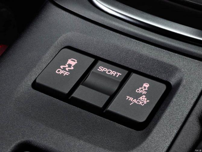 1708535079a0c3a7d15332.jpg image003.jpg