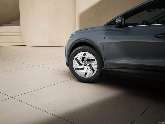 220852150575eee8942291.jpg image003.jpg