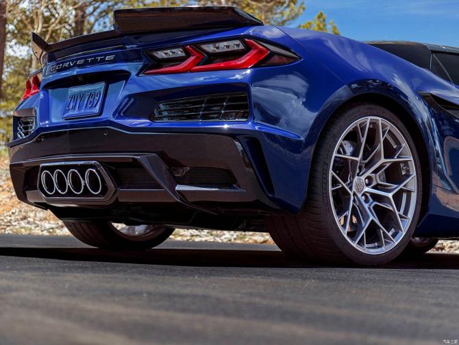 2823300974943b90997378.jpg image009.jpg