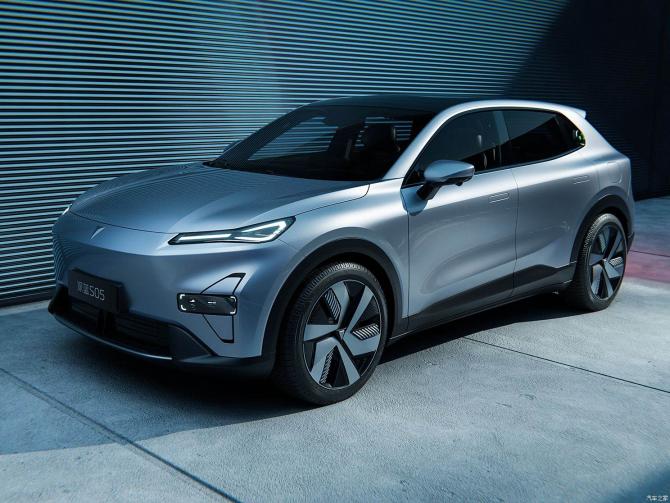 282348424de4d4ccc84721.jpg image003.jpg