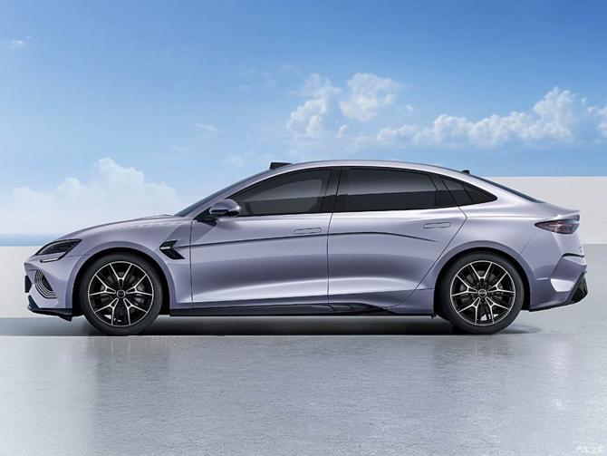 0707583657bde651279211.jpg image006.jpg