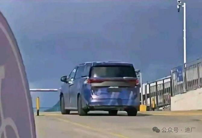 07080846bb3b2396ef4225.jpg image005.jpg