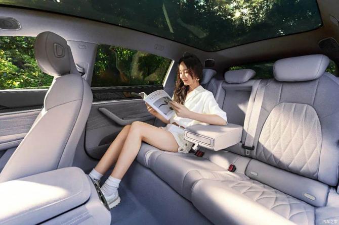 082245294202f2dca01363.jpg image002.jpg