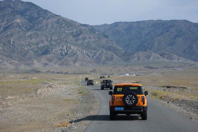 211627310f3771f27b2943.jpg image004.jpg