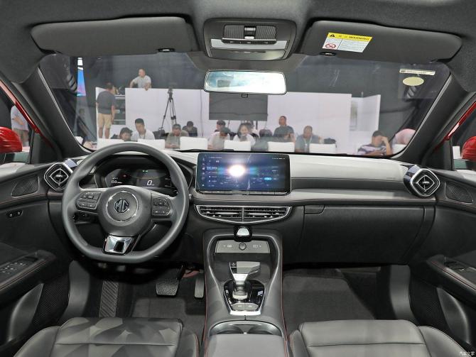 3009023085234134684476.jpg image005.jpg