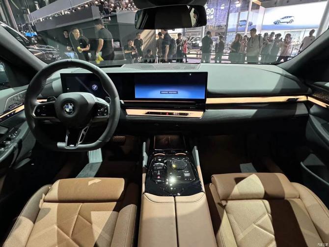 3011071056debe07a87936.jpg image005.jpg