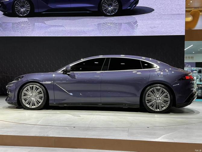 3011122444ac425c057173.jpg image003.jpg