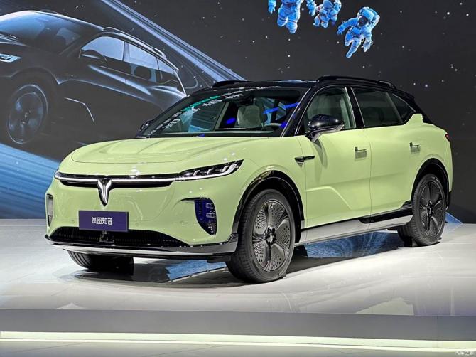 0207551318ec538ca65921.jpg image003.jpg