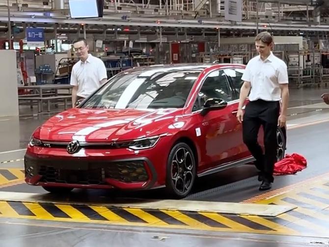 04085646a4d36a82d99232.jpg image001.jpg