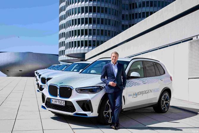 06083034cc6282c7578695.jpg image001.jpg