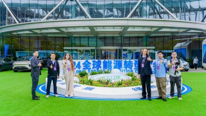 1725848774101215.jpg 1725848774101215.jpg