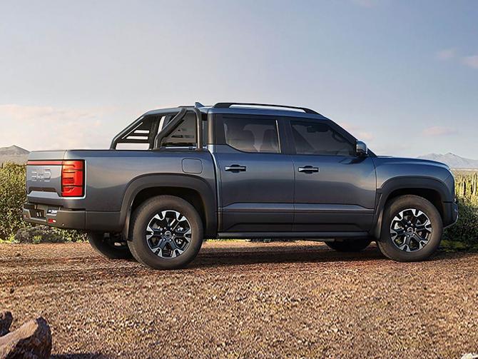 18082645d1afae20000737.jpg image003.jpg