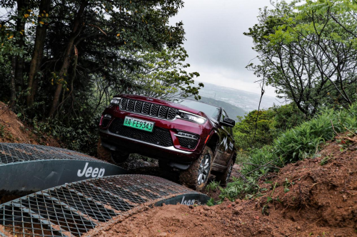 18100756afab1644a48381.png image002.png