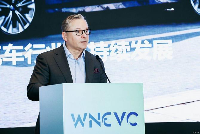 300800075cae9c2d6c8479.jpg image002.jpg