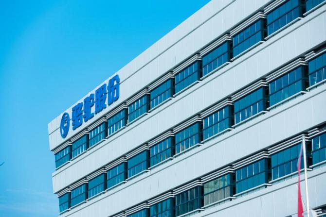 281515568626089c805591.jpeg 2.jpeg