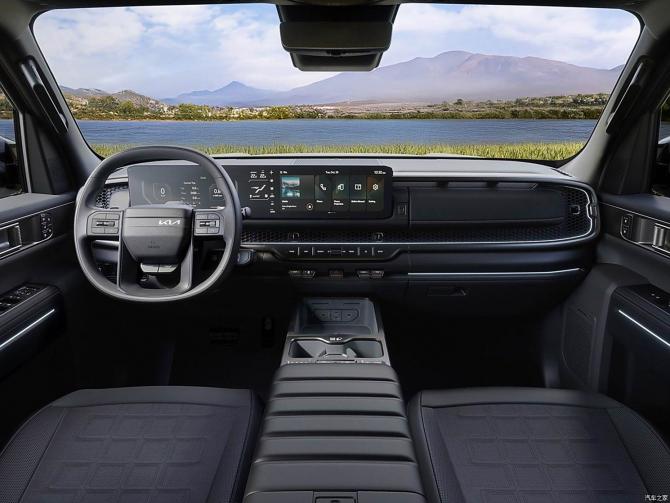 0108011461a95159c00956.jpg image007.jpg