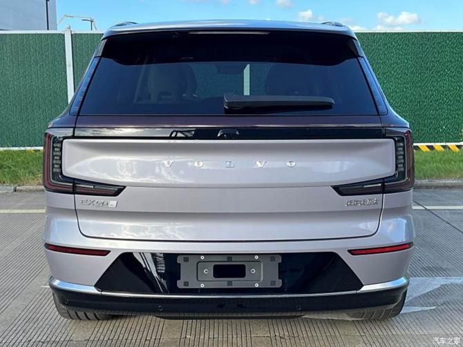 11082152ec5df89f974376.jpg image003.jpg