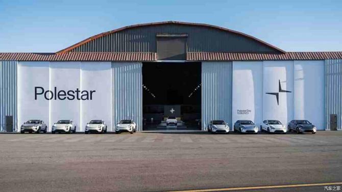 2008412664fb775d655307.png 在龍年即將結(jié)束之際773.png