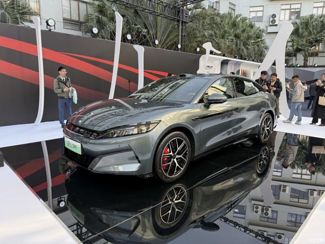 20084836adcf306e148786.png 在龍年即將結(jié)束之際744.png