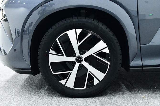 20085150f2c5dccba29634.png 在龍年即將結(jié)束之際2531.png