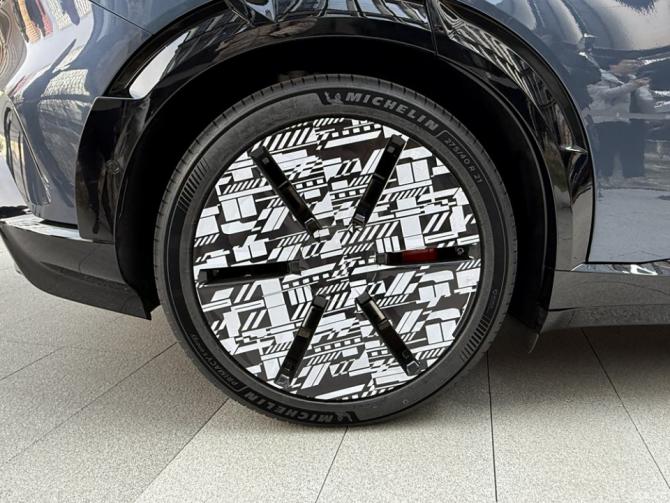 240824045e3fc2f7e81967.png 近日3253.png