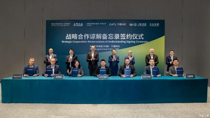 24082555f2497789e42792.png 近日448.png