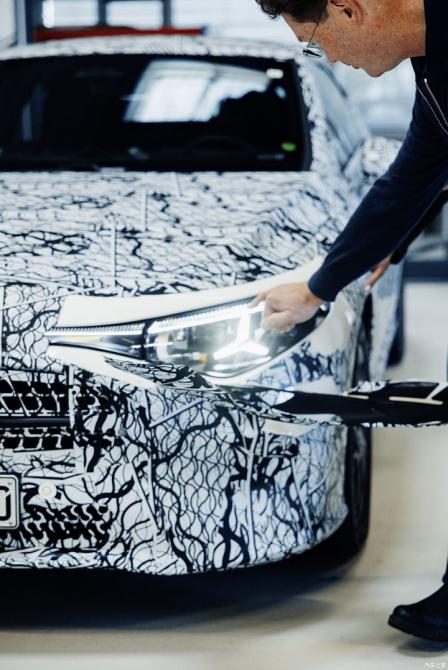 12083054f79ec49aef8193.png 日前1370.png