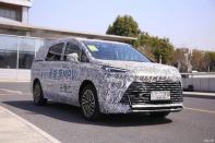 預(yù)計(jì)于上海車展亮相 別克GL8陸尚諜照曝光