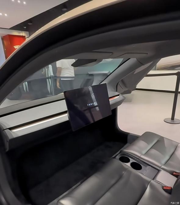 光岡M55 1st Edition將限量發(fā)售250臺2269.png