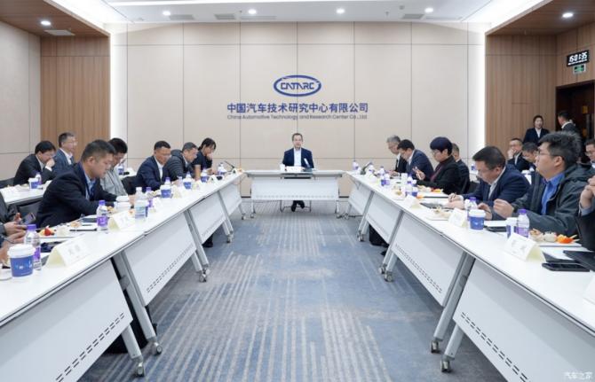 光岡M55 1st Edition將限量發(fā)售250臺(tái)2421.png