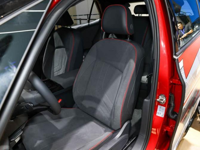 23091542d55ef73a2b7990.png 隨著2025上海車展開幕6016.png