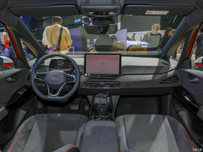 23091545d3cd4308706313.png 隨著2025上海車展開幕5686.png