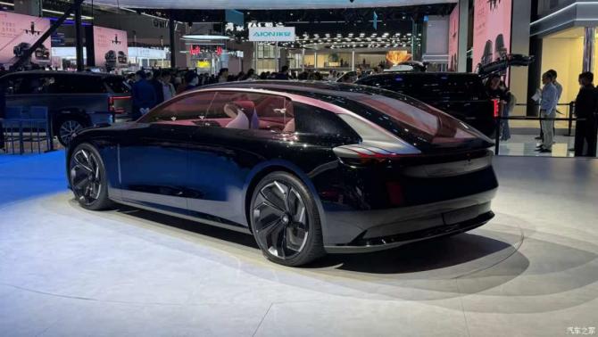 24090305f2e91f35bc1712.png 隨著2025上海車展開幕7009.png