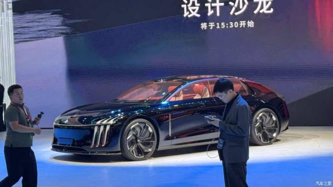 2409031155d35c4a785220.png 隨著2025上海車展開幕6349.png