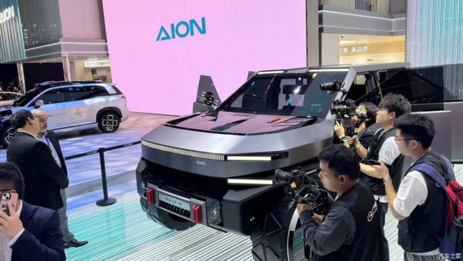 240903307ee65e07a41619.png 隨著2025上海車展開幕4873.png