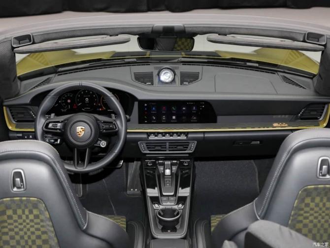 24090722acb3b32f4a1420.png 隨著2025上海車展開幕3229.png