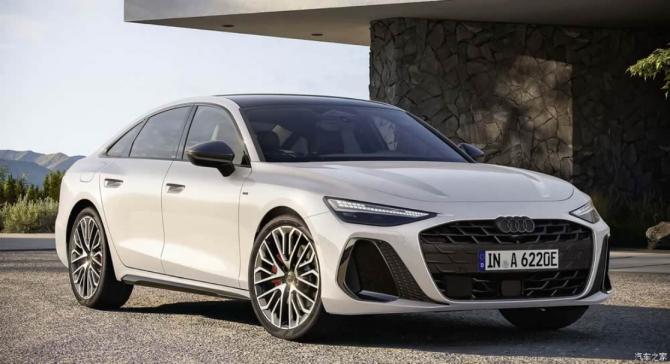 純電續(xù)航111km/有旅行版 全新奧迪A6插混版