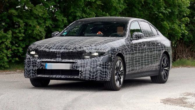 2027年3月見/全面煥新 中期改款寶馬5系曝光