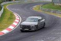 內(nèi)外都迎來升級 新款寶馬7系測試諜照曝光