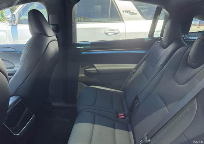 260749062e9b9e9a736032.png 日前3205.png