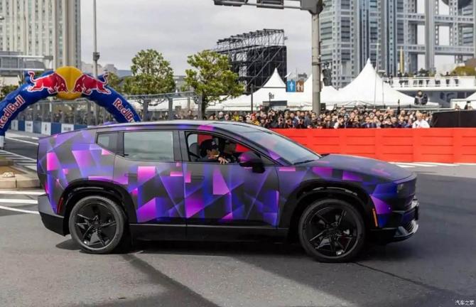 092150319b73a8a5ac7759.jpg image002.jpg