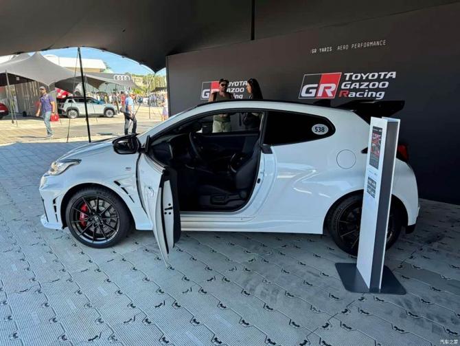 13220013380882dca94548.jpg image005.jpg