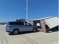 純電續(xù)航分160/170km 騰勢N8L實(shí)車諜照曝光